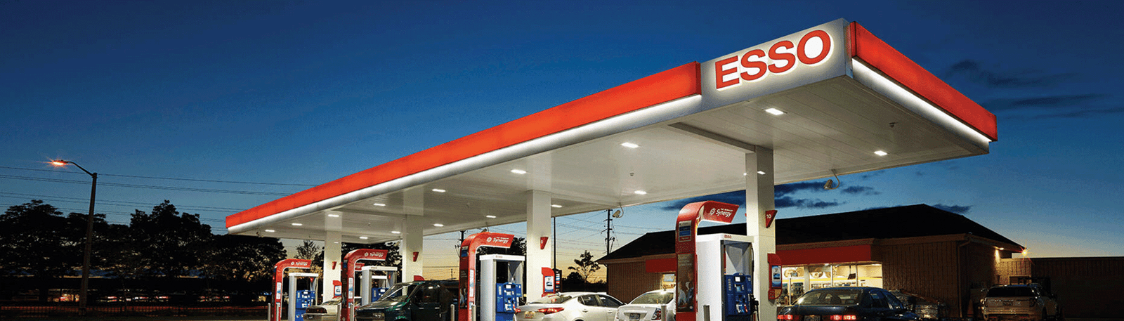 Esso bensinstasjon